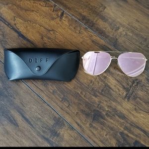 Diff Eyewear Champagne Dash sunnies